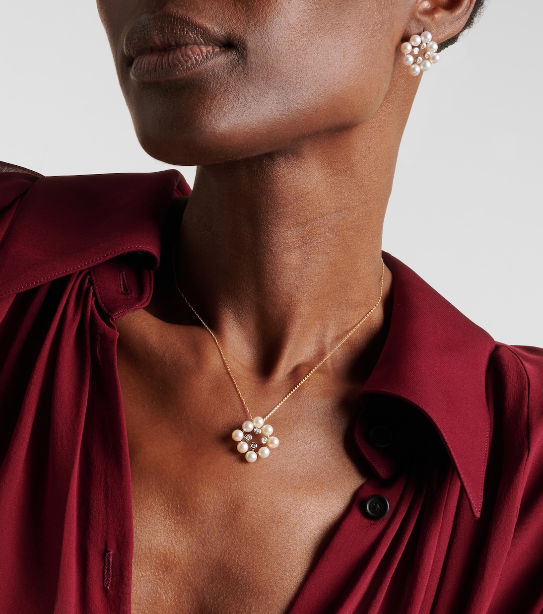 Collier Cluster en or 14 ct, perles et diamants | Mateo