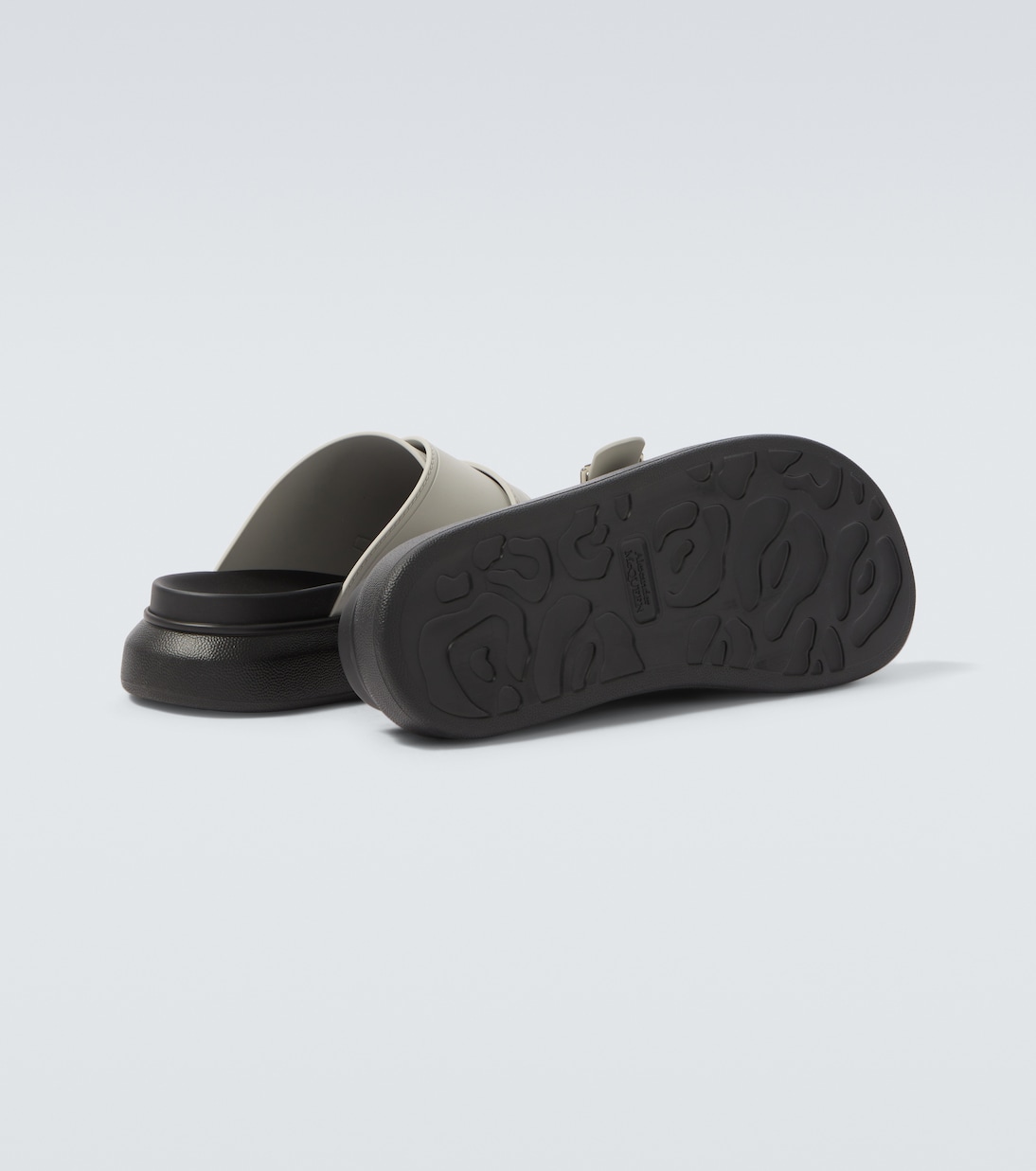 Hybrid slides | McQueen