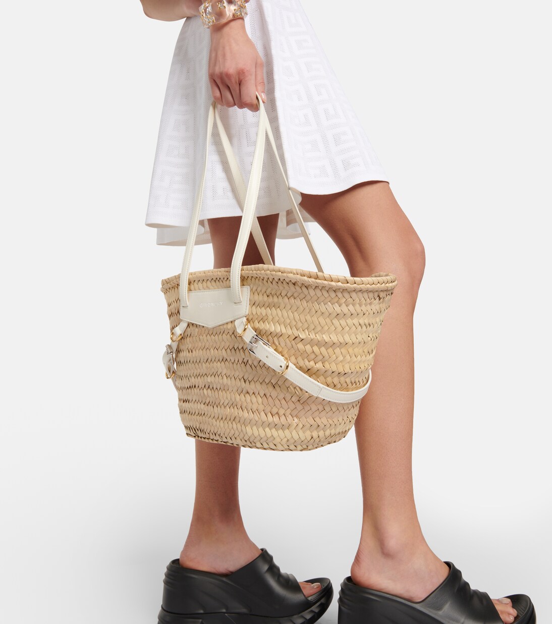 Voyou Small basket bag | Givenchy