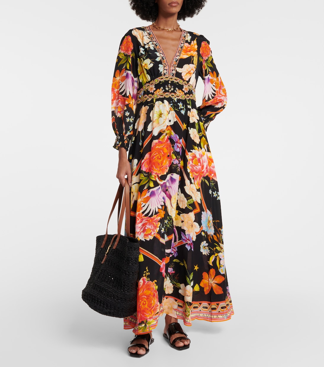 Robe longue en soie à ornements | Camilla