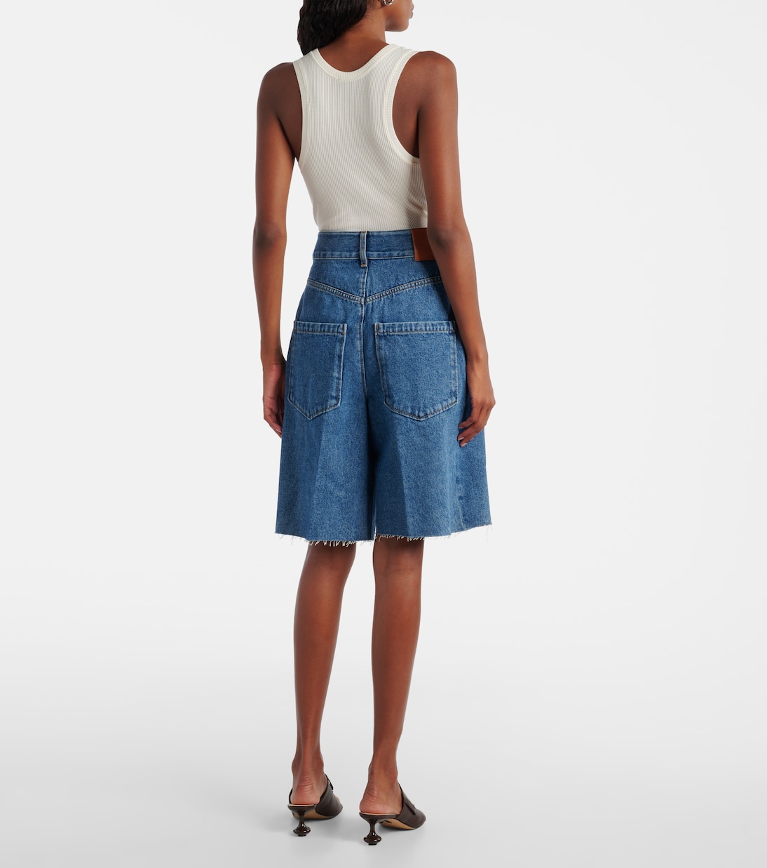 Bermuda-Shorts Anagram aus Denim | Loewe