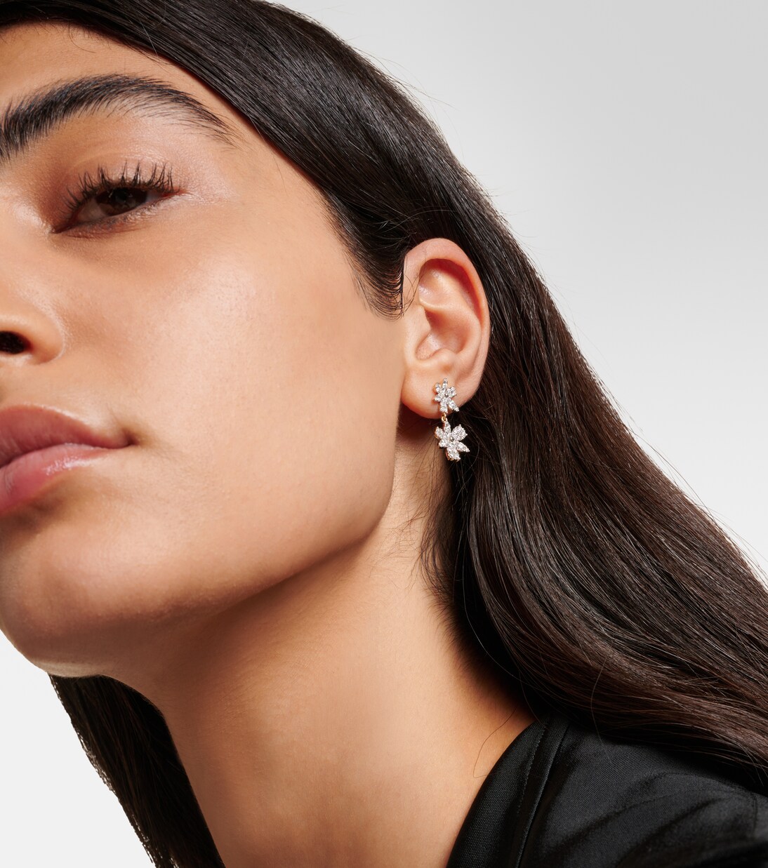 Ohrringe Grand Magnolia aus 14kt Gelbgold mit Diamanten | Stone and Strand