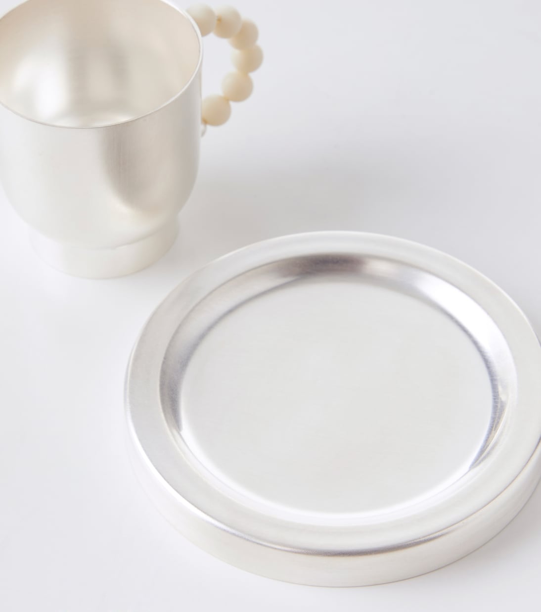 Perlina teacup and saucer set | Natalia Criado