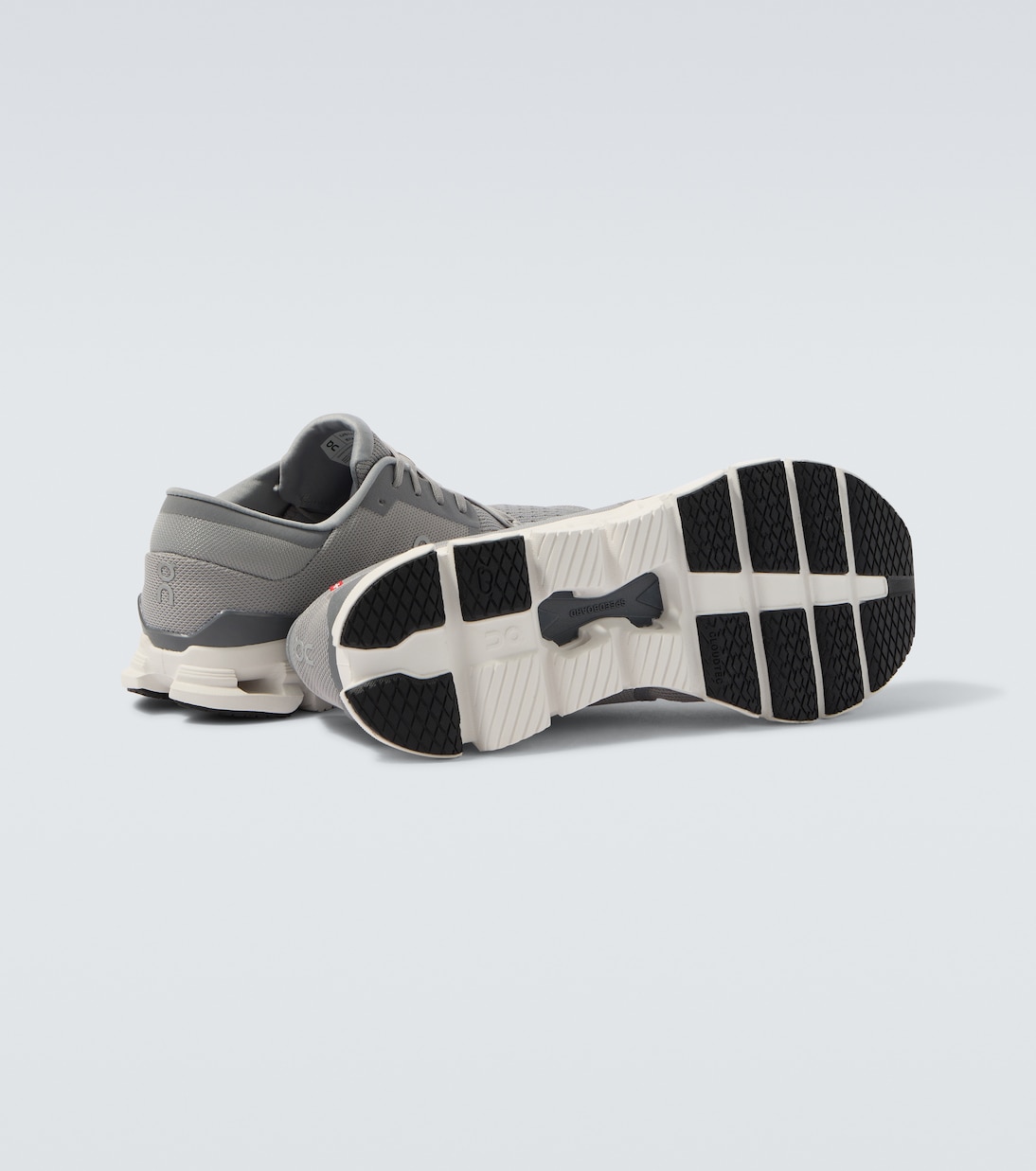 Cloud 6 running shoes | On