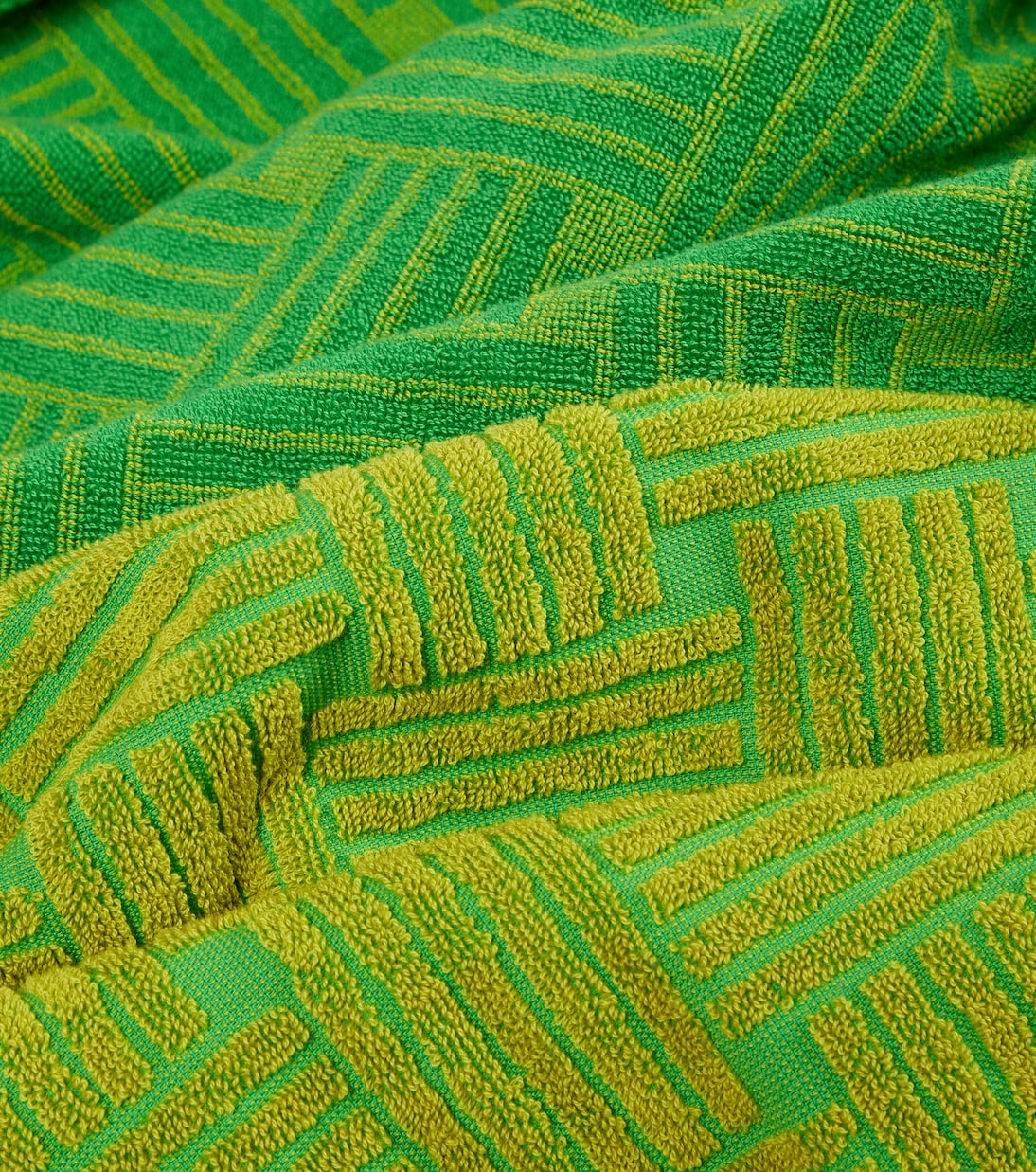 Intreccio-pattern cotton towel | Bottega Veneta
