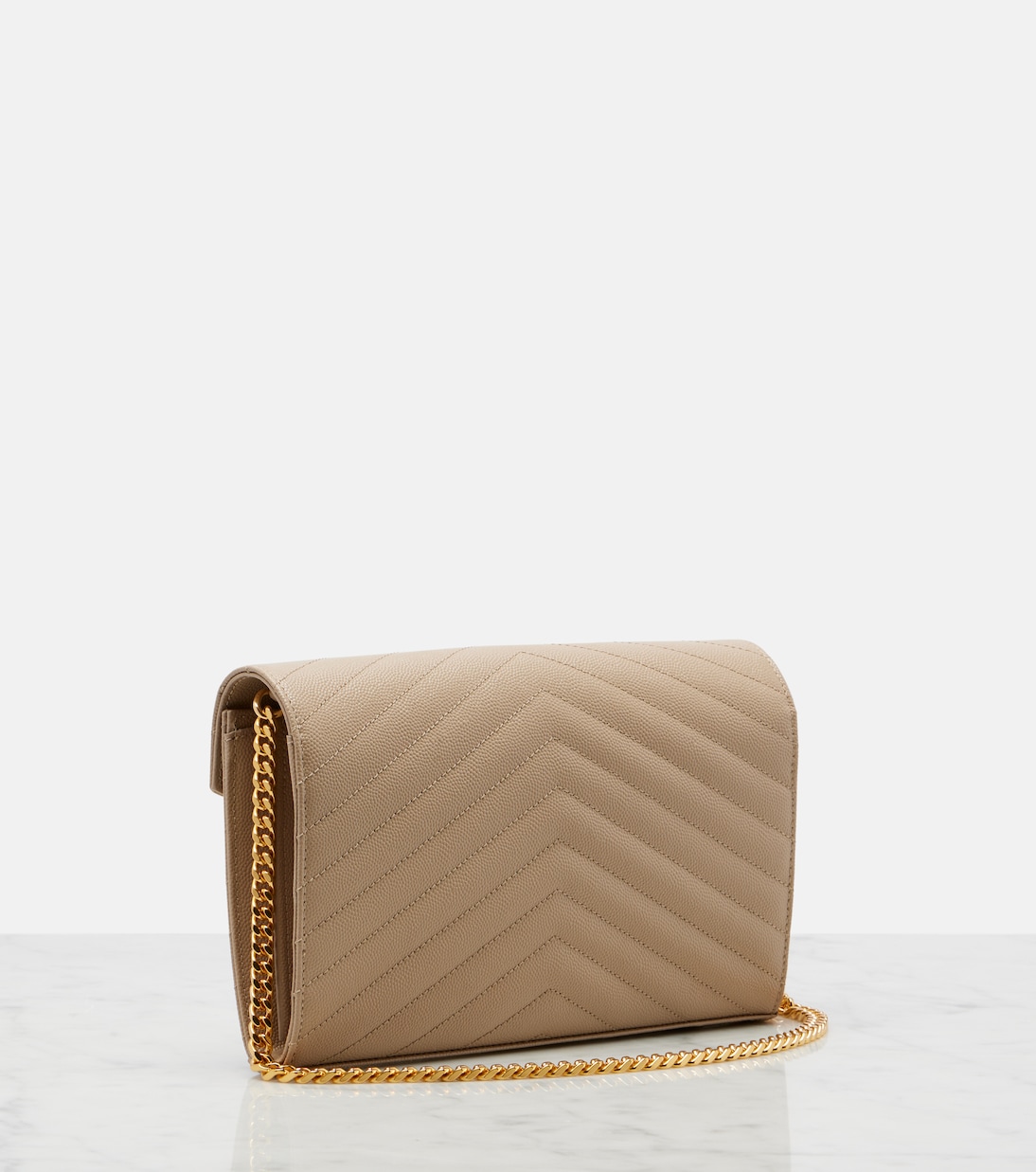 Cassandre matelassé leather wallet on chain | Saint Laurent