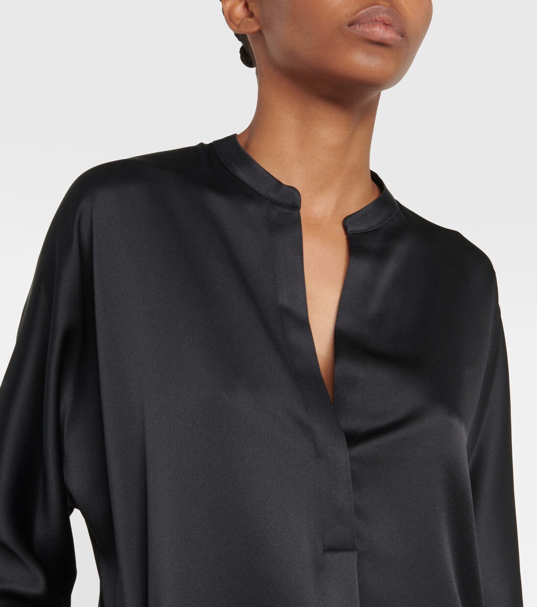 Silk satin blouse | Vince