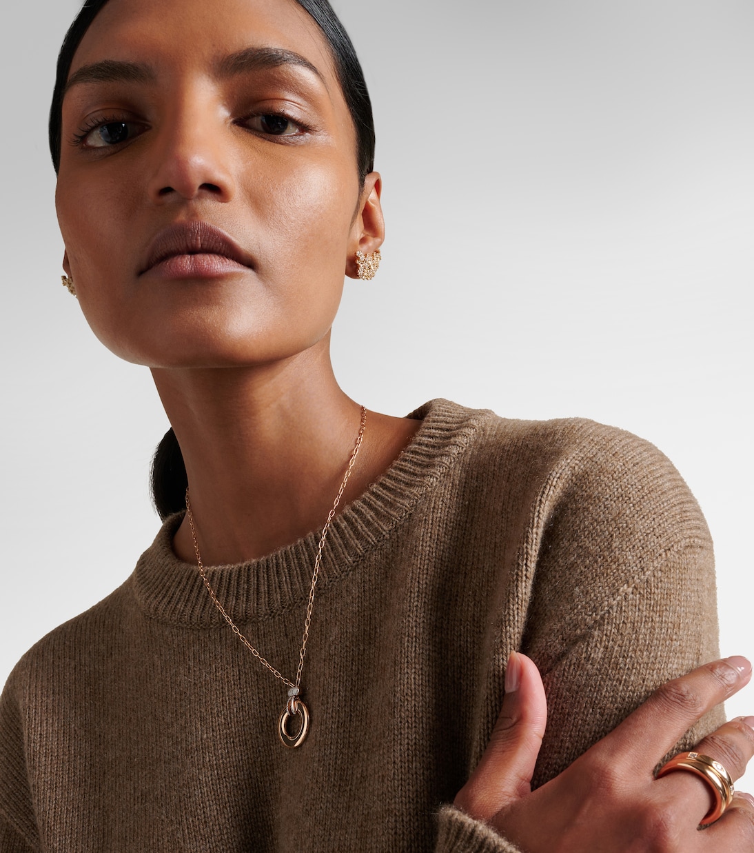 Iconica 18kt rose gold pendant necklace with diamonds | Pomellato