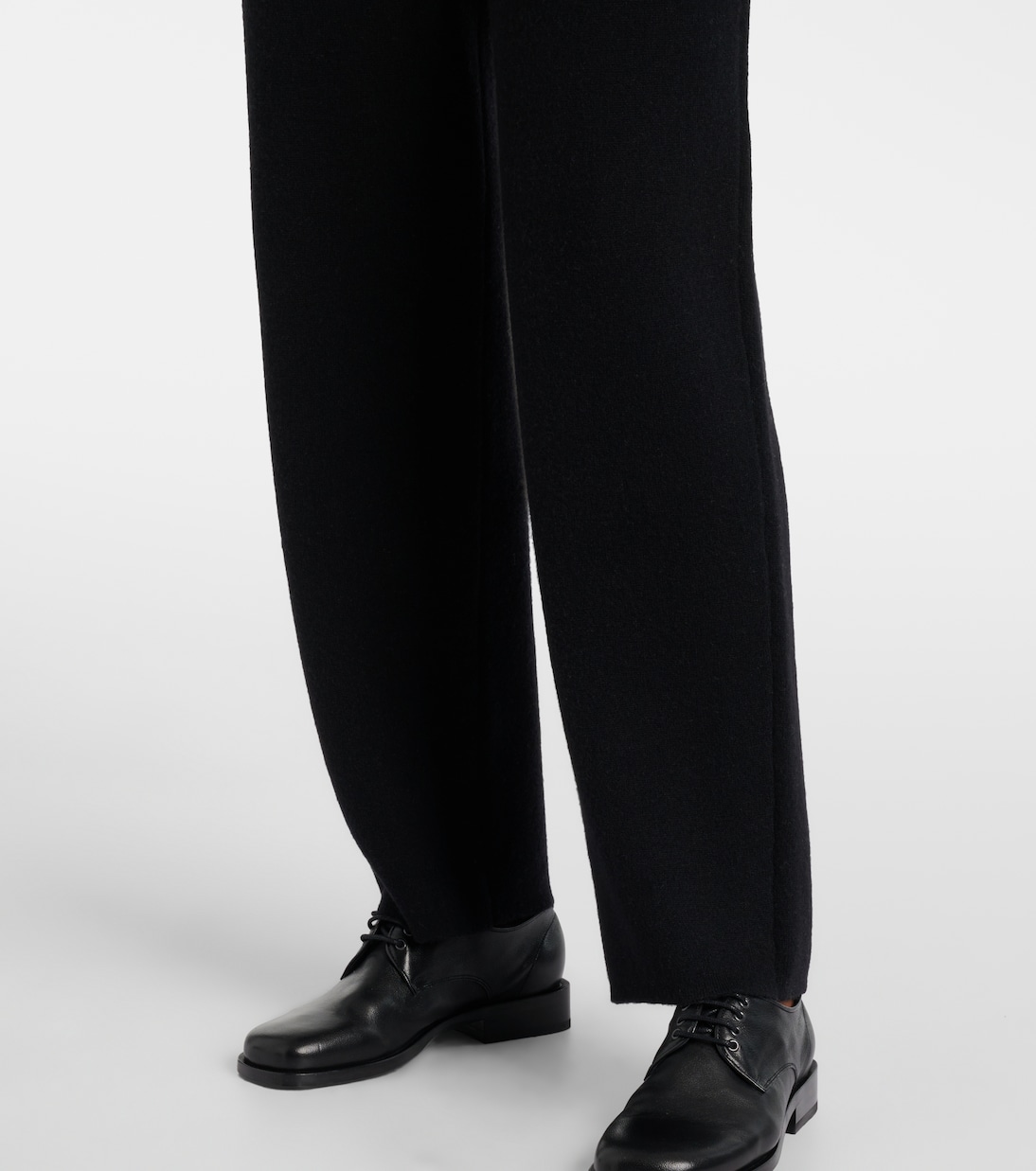 Sonya cashmere straight pants | Lisa Yang