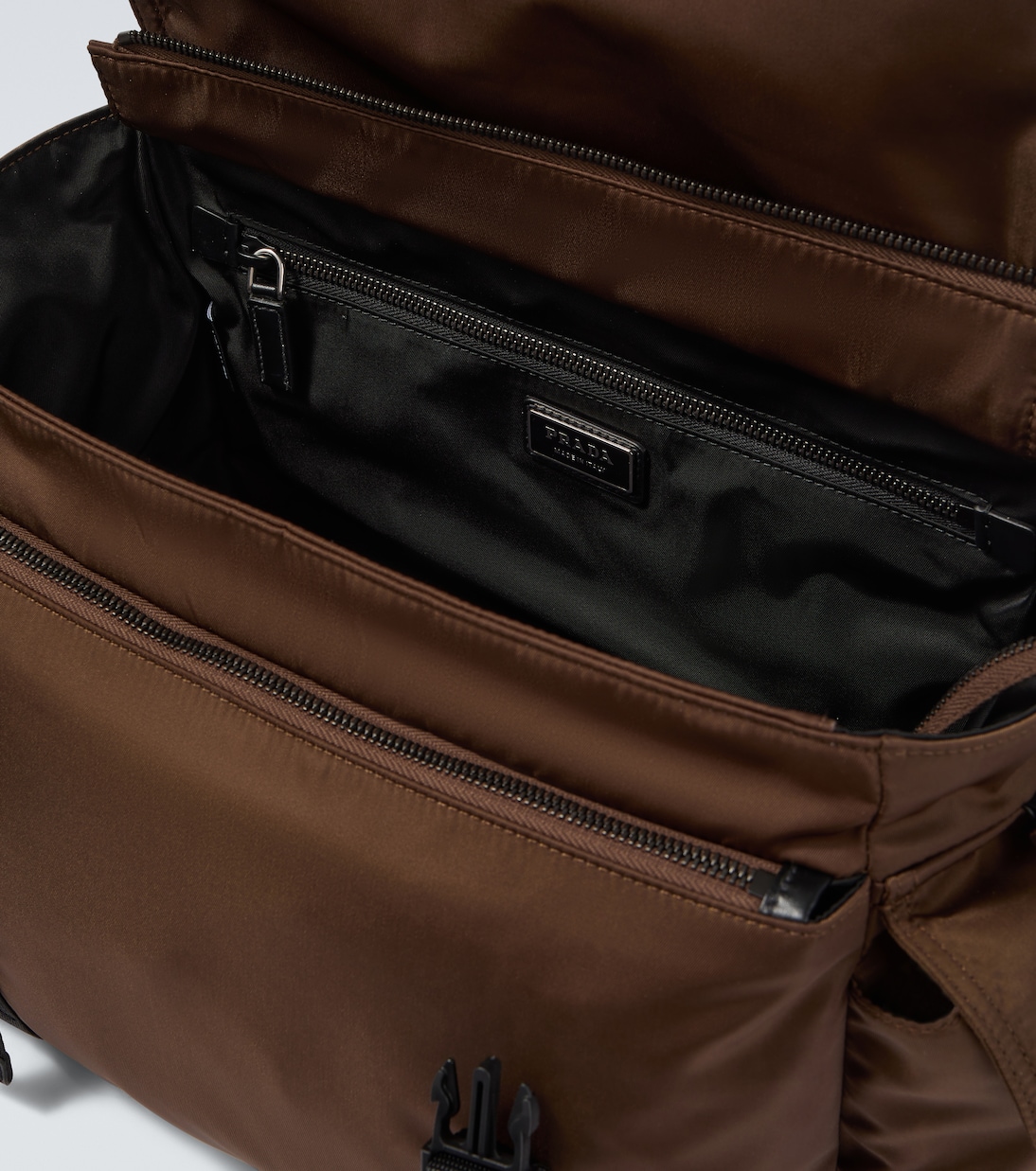 Messenger Bag Prada Explore aus Re-Nylon | Prada