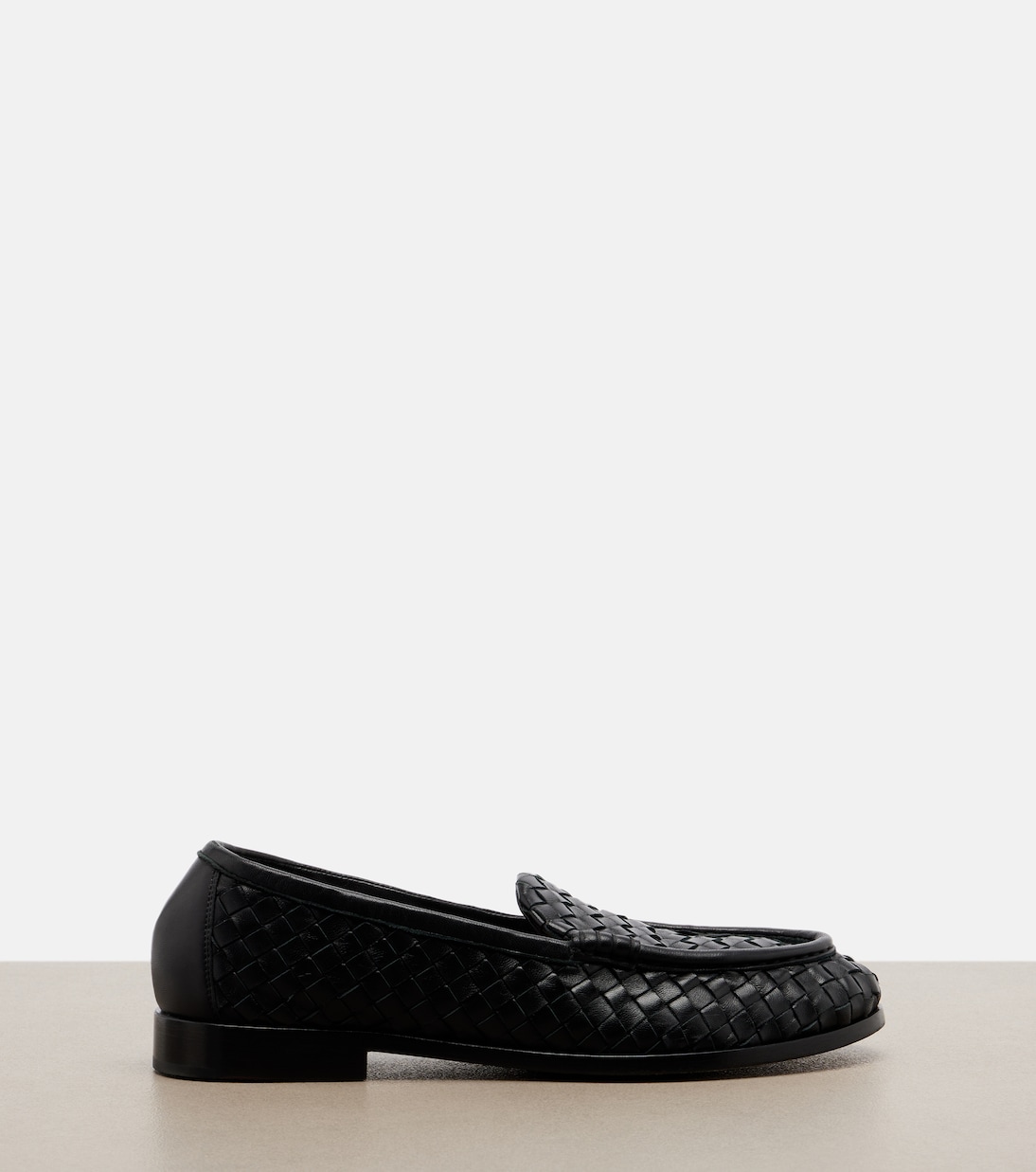 Silenzio Intrecciato leather loafers | Bottega Veneta