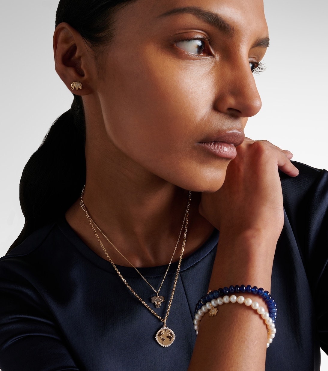 World Traveler 14kt gold pendant necklace with diamonds | Sydney Evan