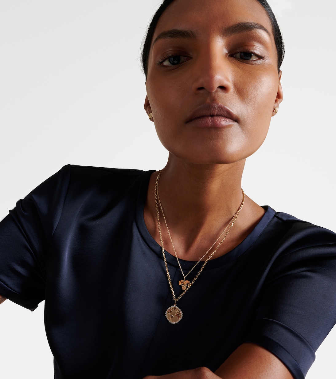 World Traveler 14kt gold pendant necklace with diamonds | Sydney Evan