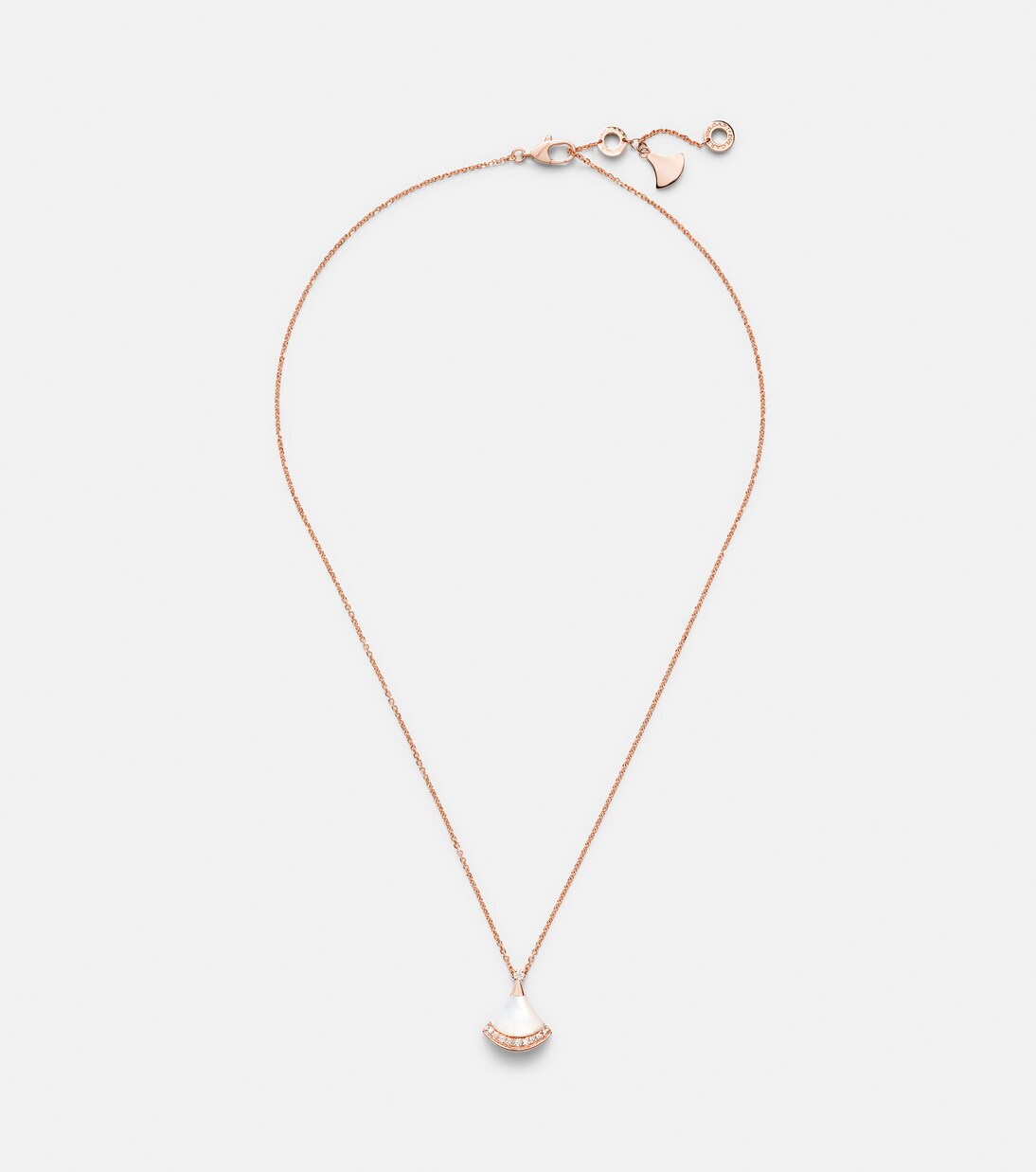 Divas' Dream 18kt rose gold necklace with mother-of-pearl diamonds | Bvlgari