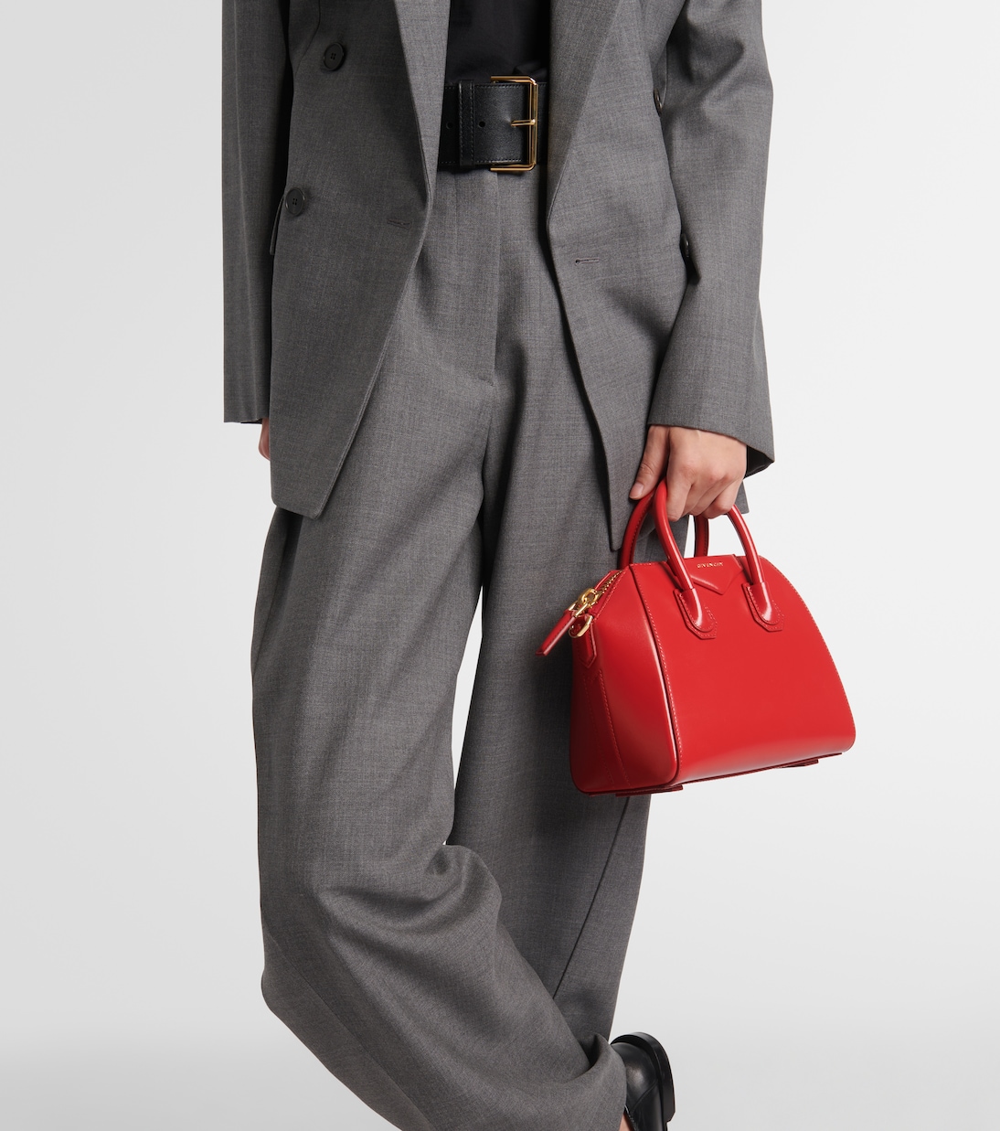 Antigona Mini leather tote bag | Givenchy