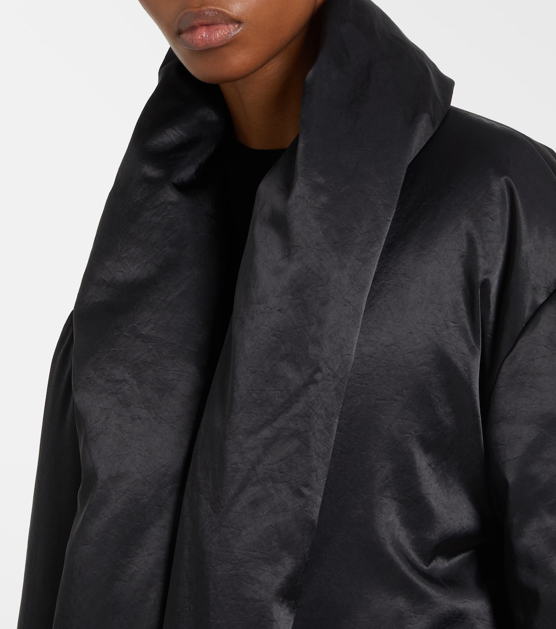 Daunenjacke aus Satin | Toteme