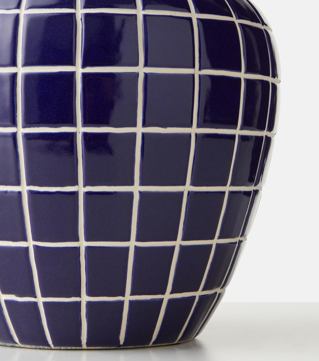 Hamam Small ceramic vase | Polspotten