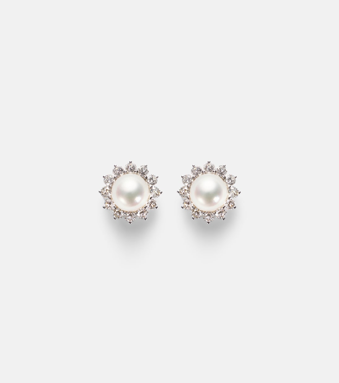 Boucles d’oreilles en or blanc 18 ct, diamants et perles | Mikimoto
