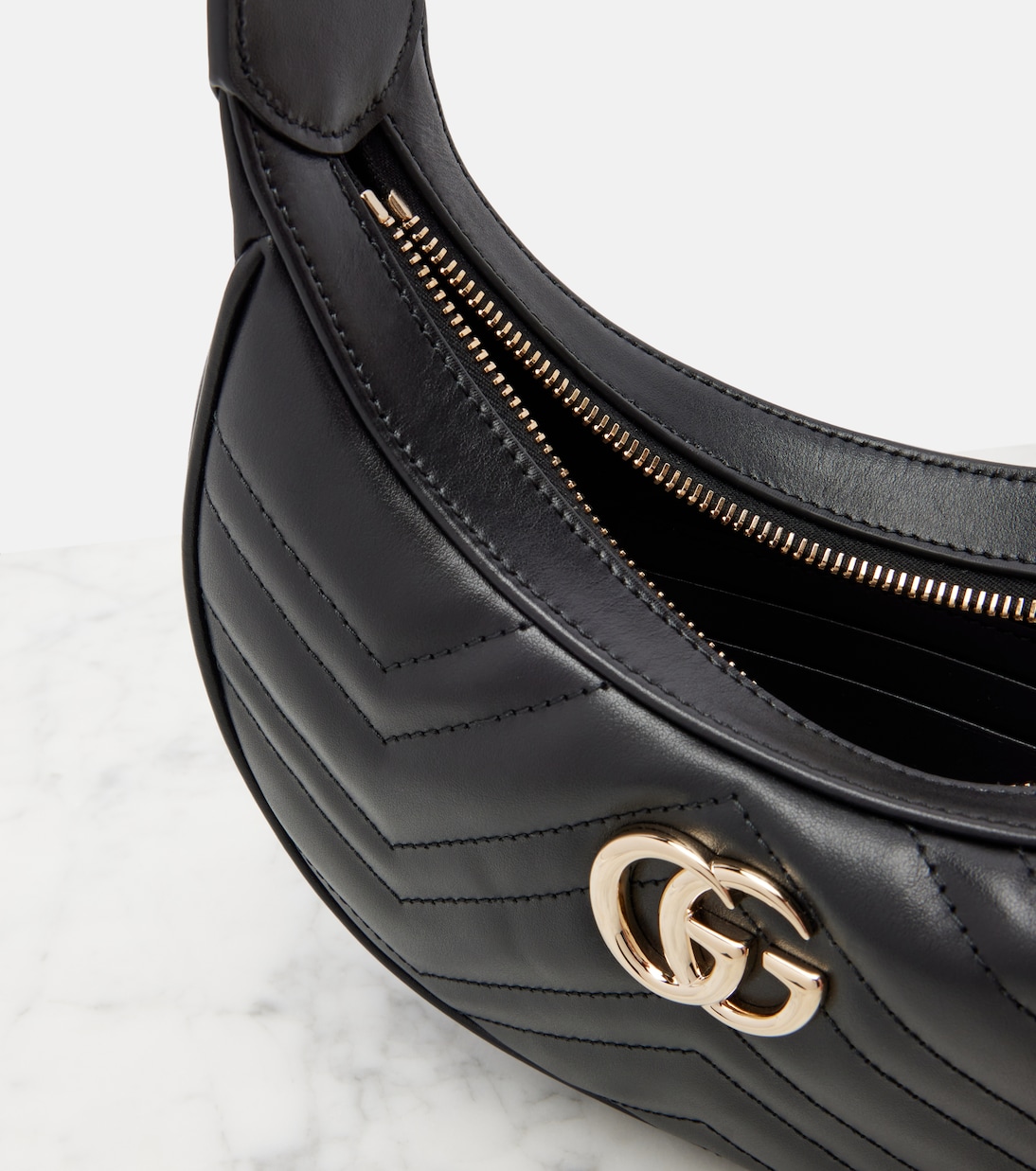 Schultertasche GG Marmont Small aus Leder | Gucci