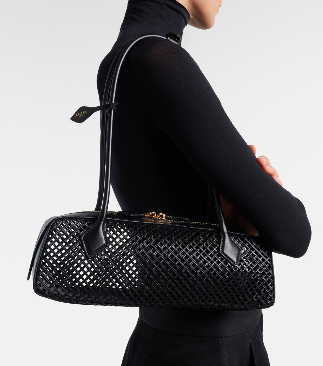 Le Teckel Medium woven leather shoulder bag | Alaïa