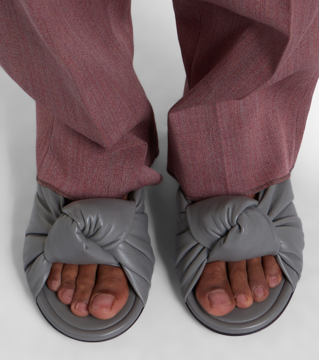 Pantoletten Cherry Knot aus Leder | Bottega Veneta