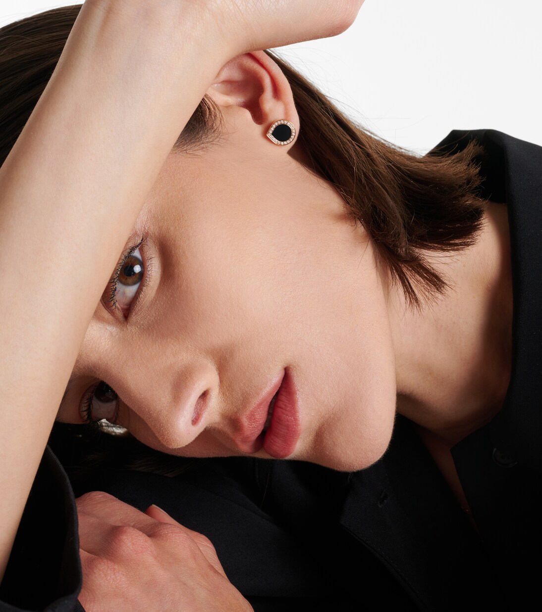 Pendiente individual Antifer de oro rosa de 18 ct con ónice y diamantes | Repossi