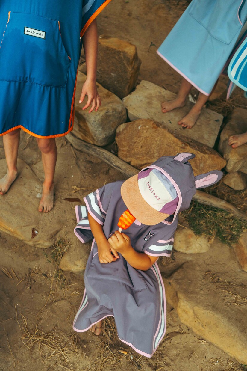 Sparkle The Unicorn hooded towel | Roarsome