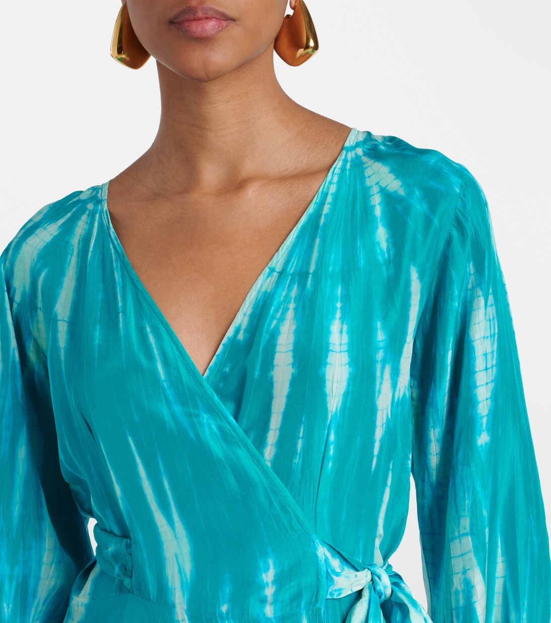 Vestido envolvente de seda tie-dye | Anna Kosturova