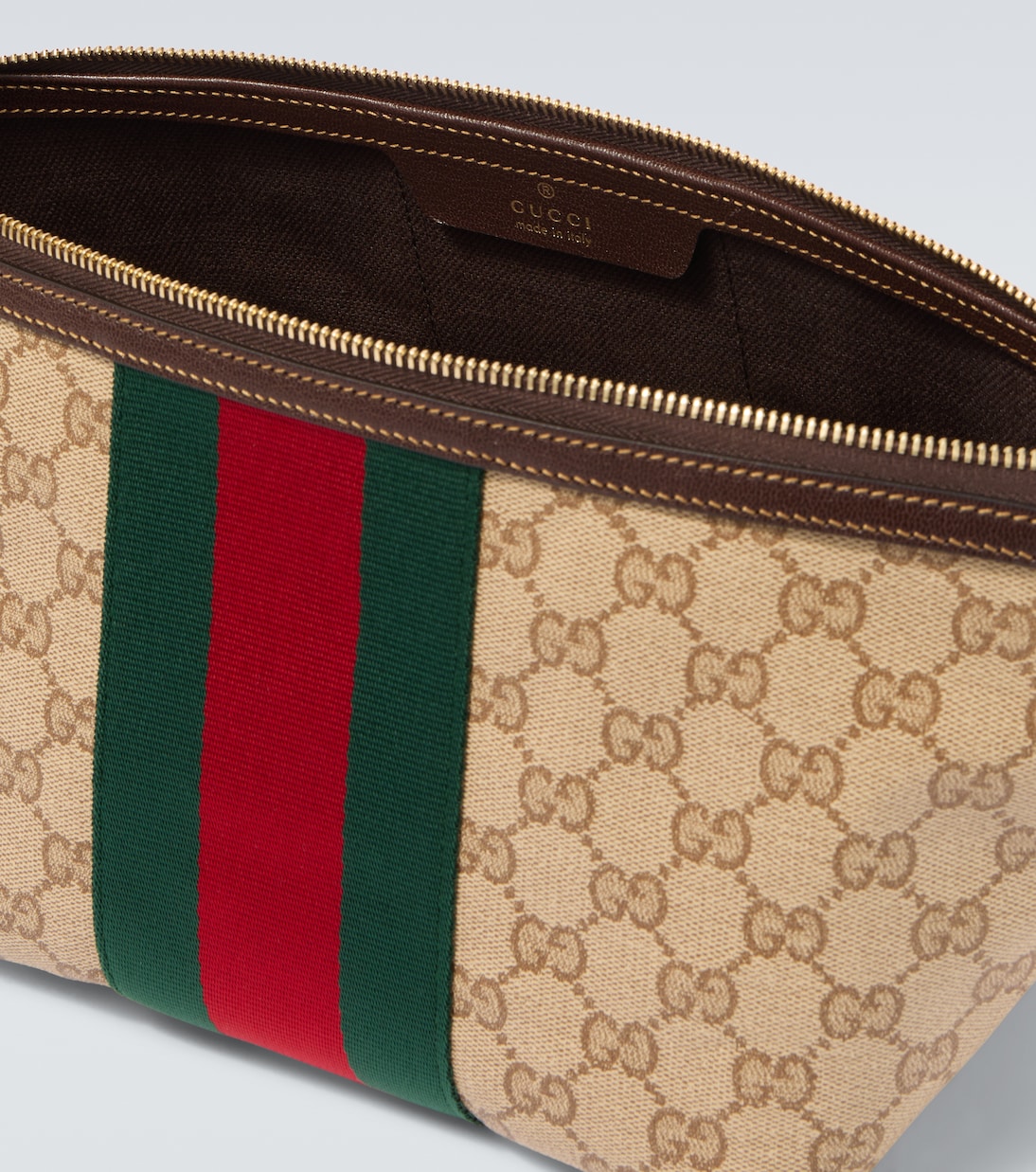 Gucci Essence Classic GG canvas toiletry bag | Gucci