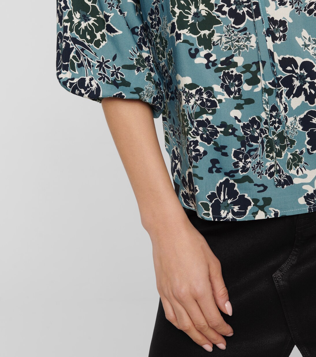 Blouse Sharla à fleurs | Velvet