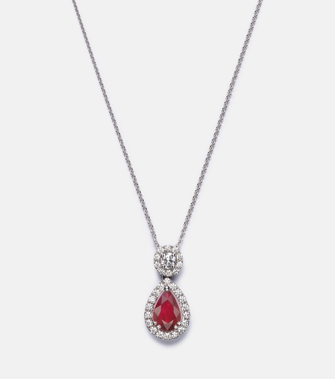 Collar con colgante Classics de oro blanco de 18 ct con rubí | Bucherer Fine Jewellery