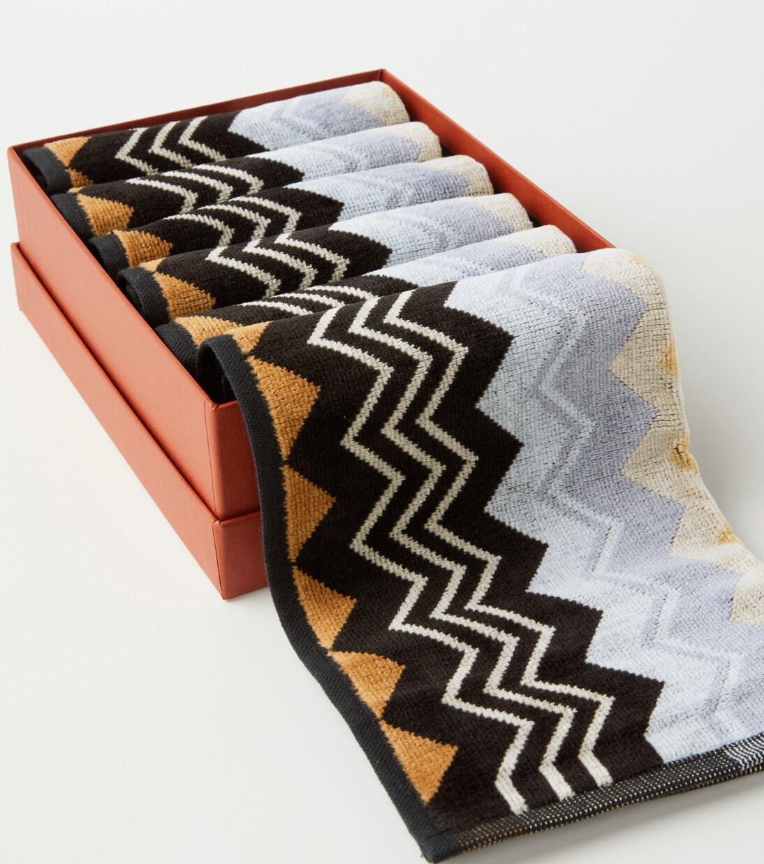 Giacomo Zigzag set of 6 face towels | Missoni