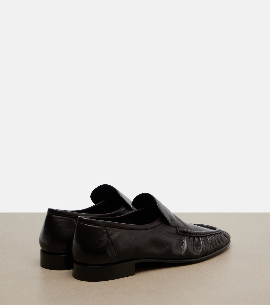 Loafers Soft aus Leder | The Row