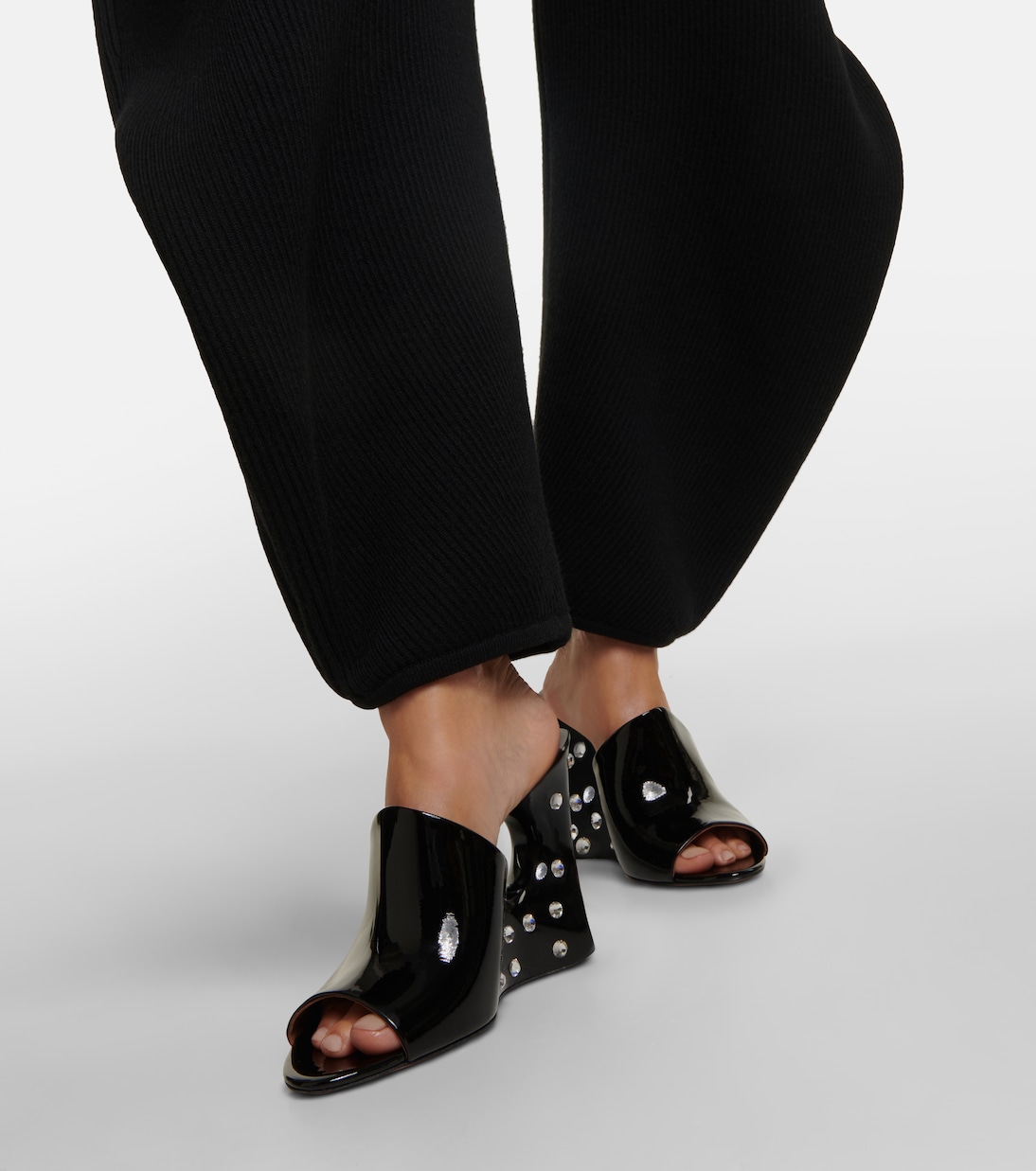 Mules La Sculpture en cuir verni | Alaïa