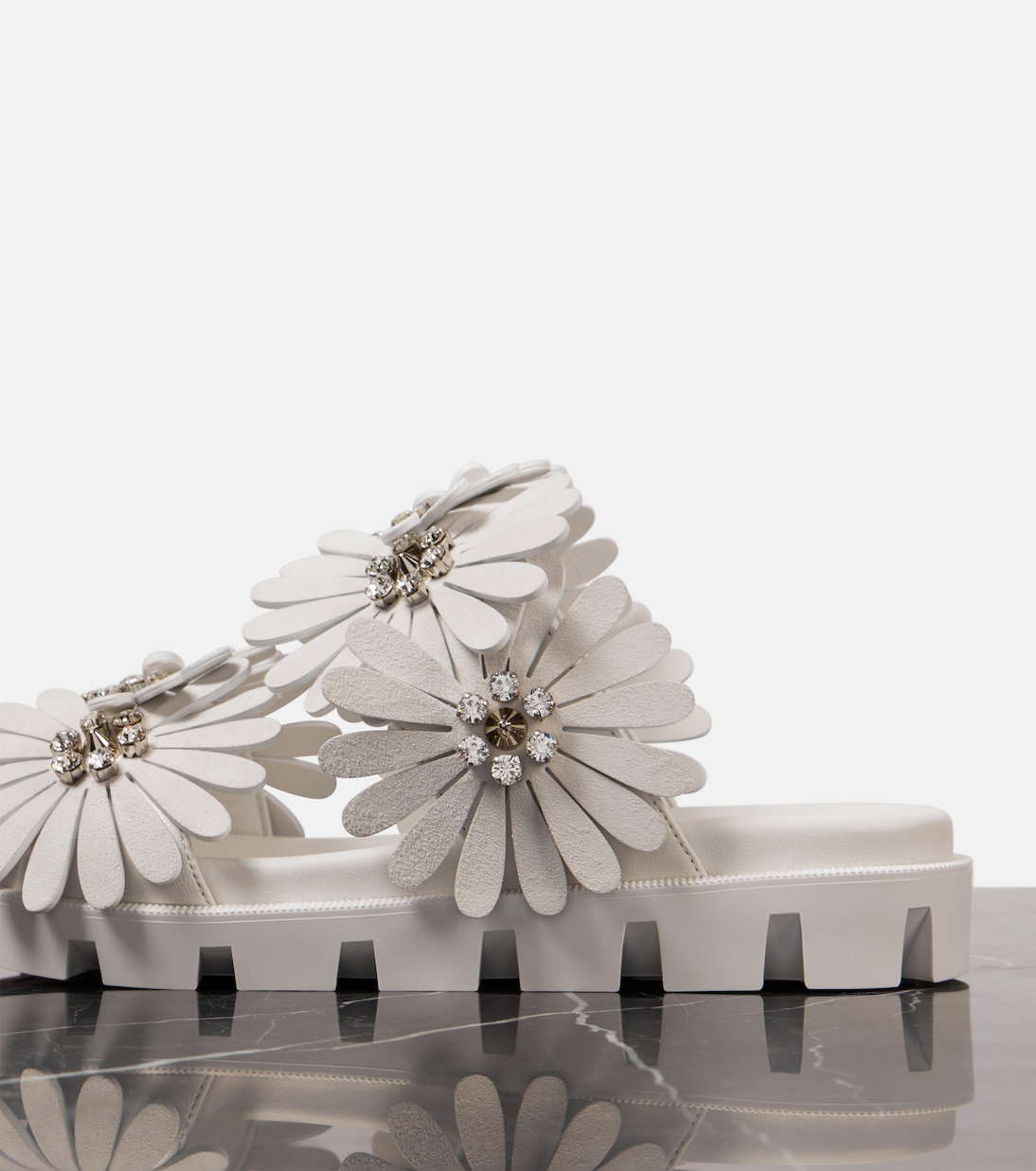 سلايدز من الجلد السويدي والجلد Flora Cool | Christian Louboutin