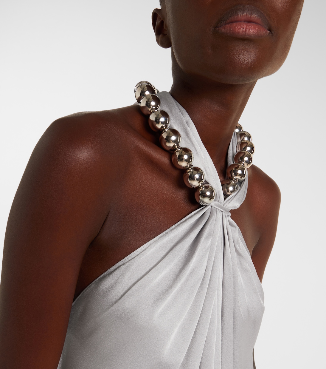 Robe longue en satin à ornements | Stella McCartney