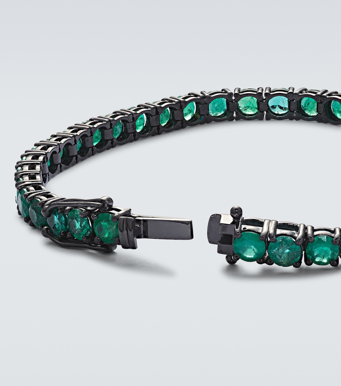 18kt black gold tennis bracelet with emeralds | Shay Jewelry