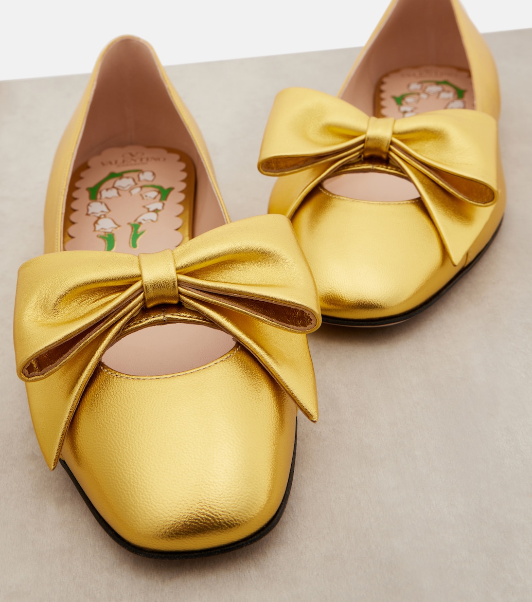 Bailarinas Bowow de piel metalizada | Valentino Garavani