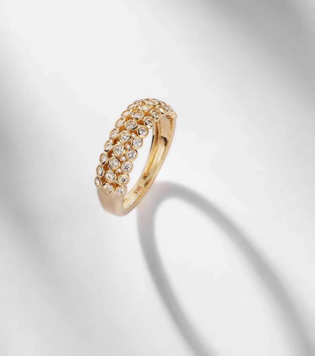 Anello Bold Lattice in oro 14kt con diamanti | Stone and Strand
