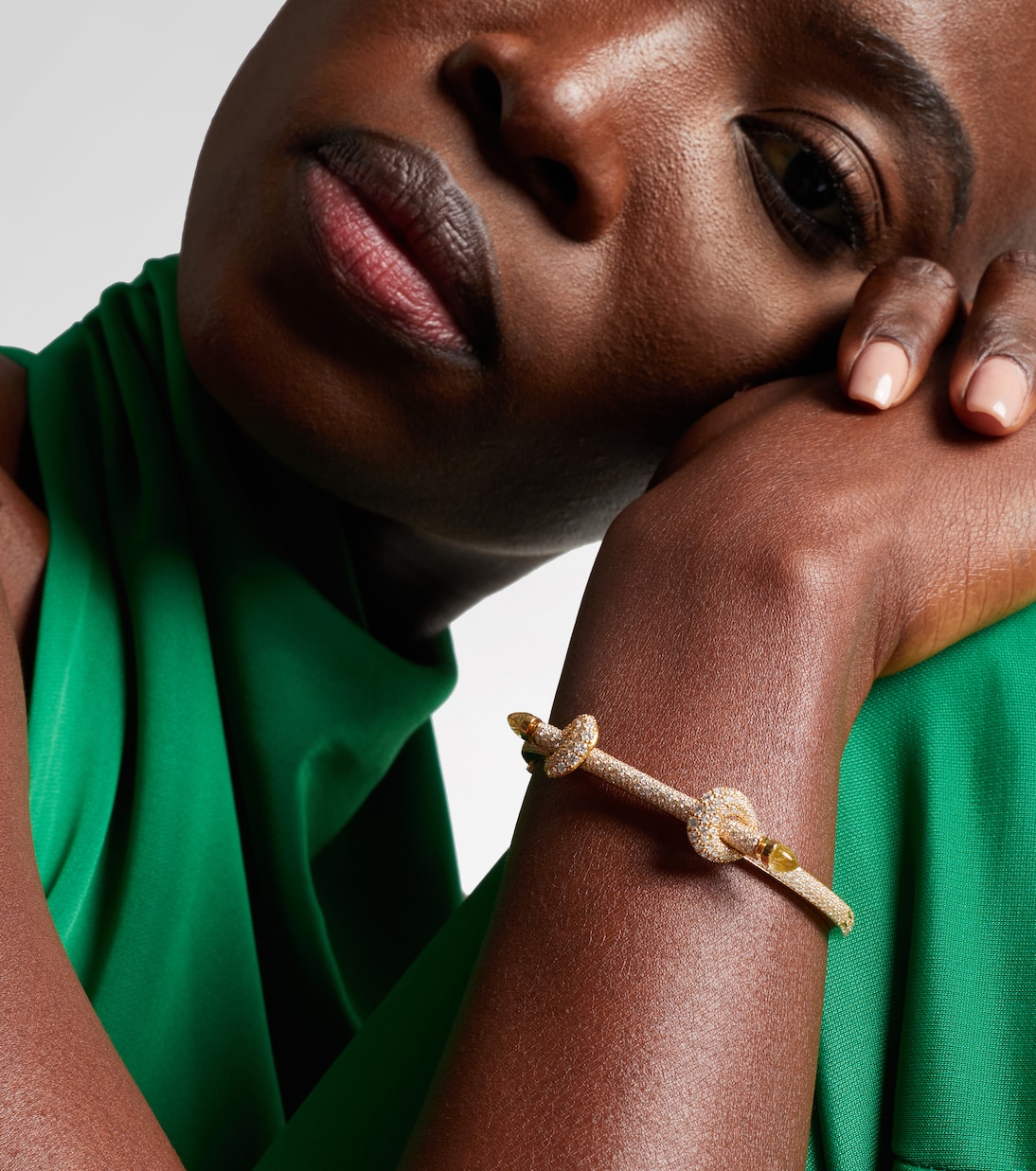 Bracciale Chakra Icon in oro 18kt con diamanti e quarzo | Ananya