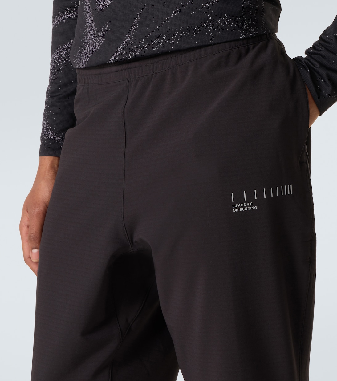 Weather track pants | On