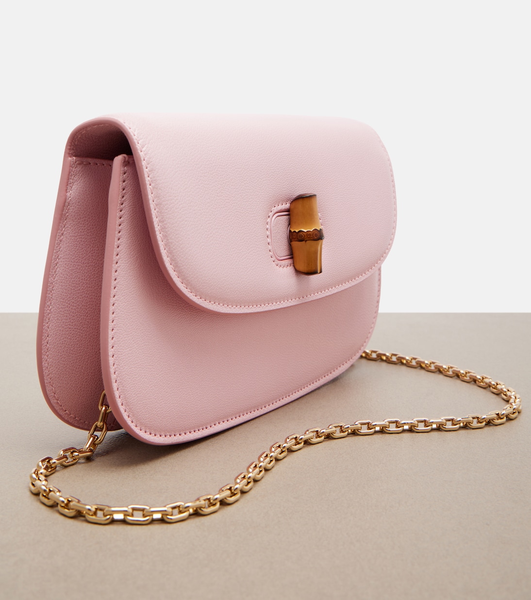 Bamboo leather clutch | Gucci