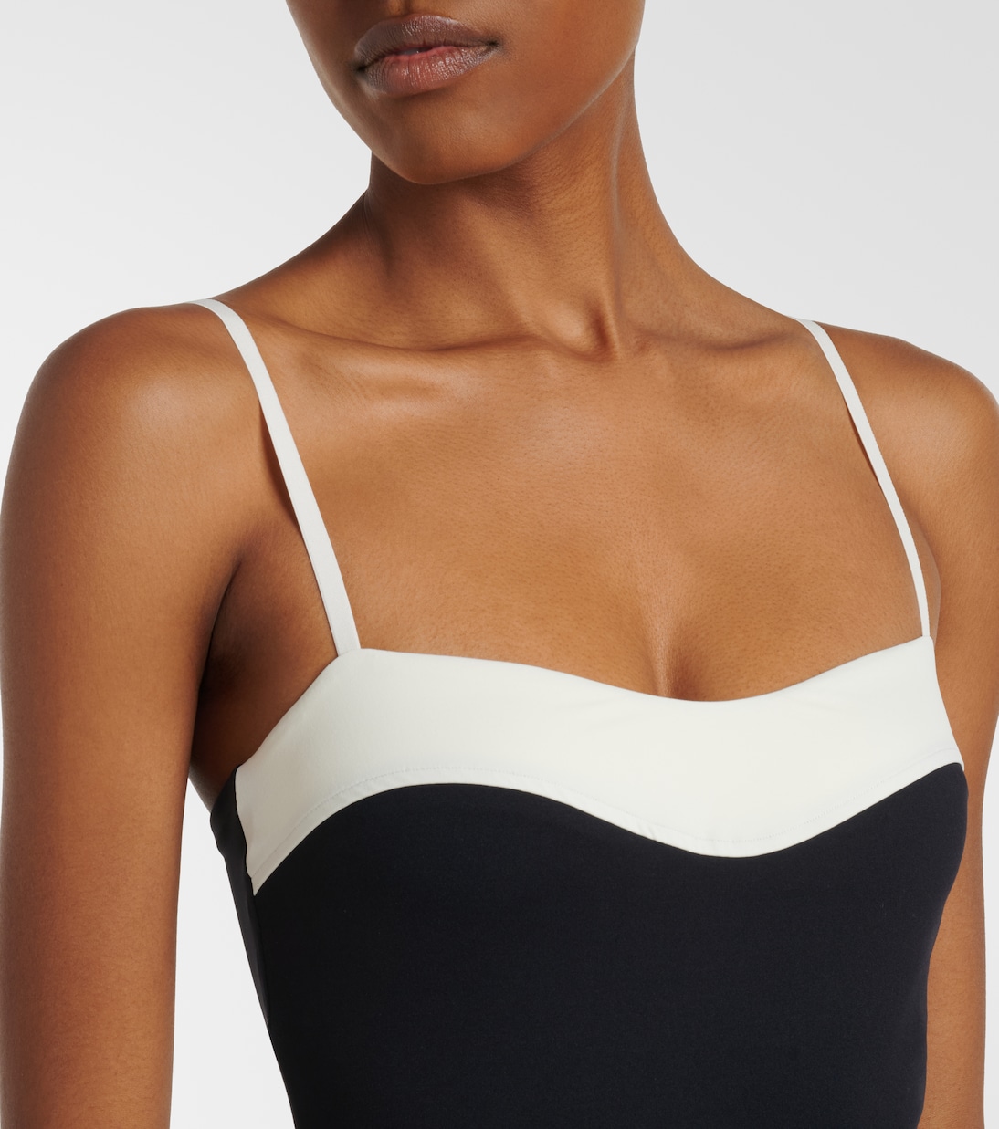Curve bodysuit | Norba