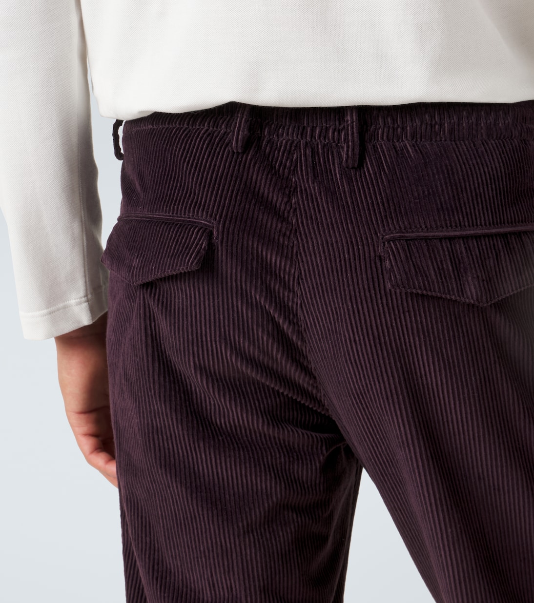 Schmale Hose aus Cord | Eleventy