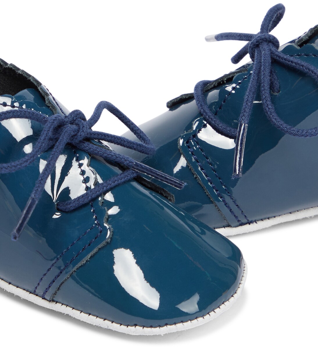 Baby patent leather shoes | Tartine et Chocolat