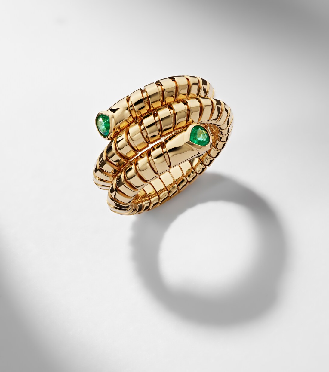 Anello Trisola in oro 18kt con smeraldo | Marina B