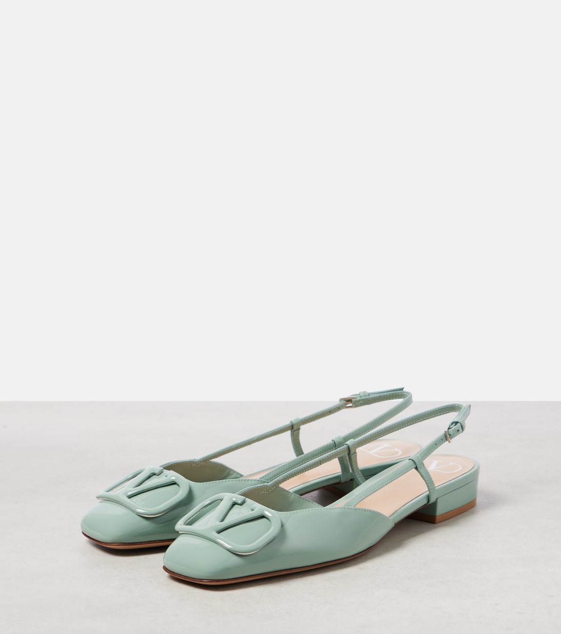 Slingback-Ballerinas VLogo Signature aus Lackleder | Valentino Garavani