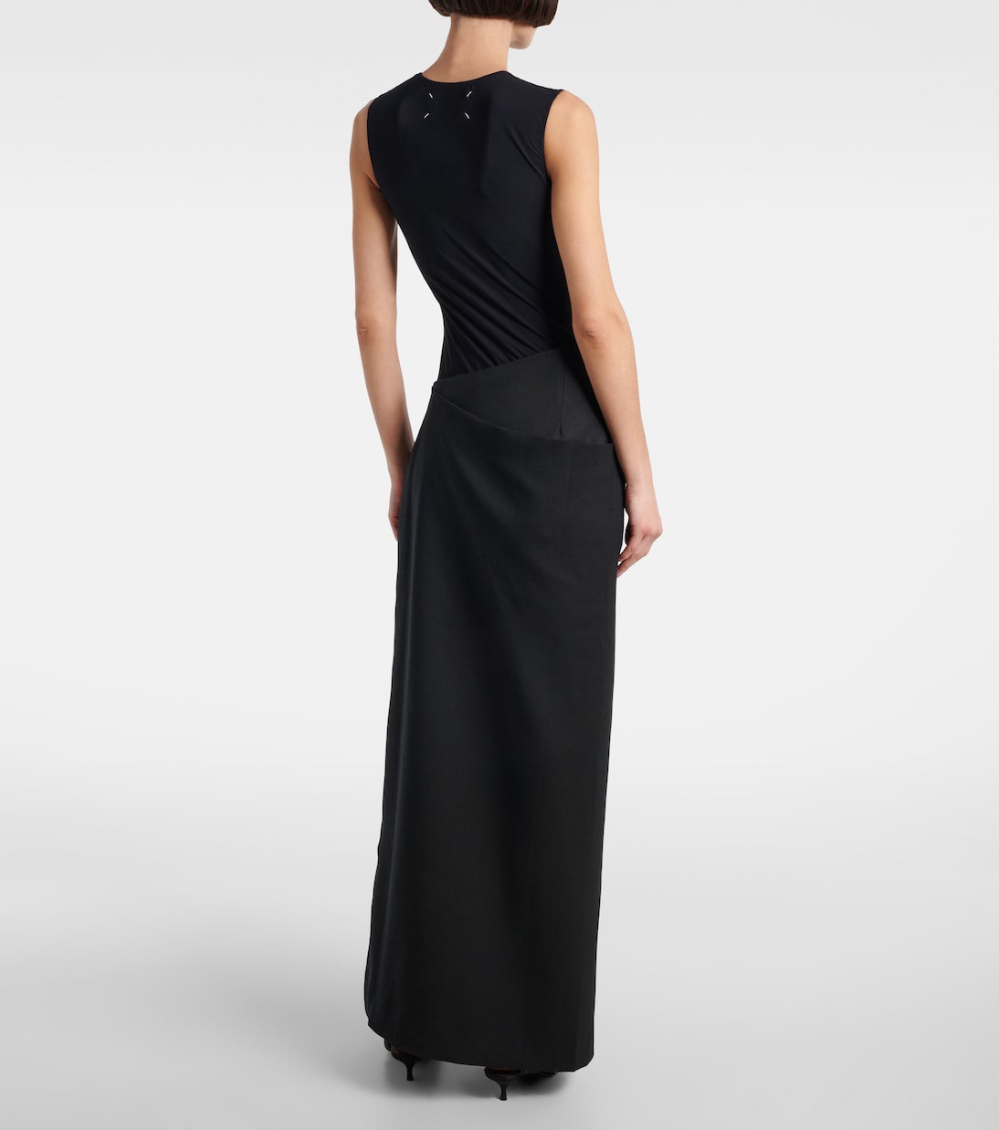 Falda envolvente asimétrica | Entire Studios