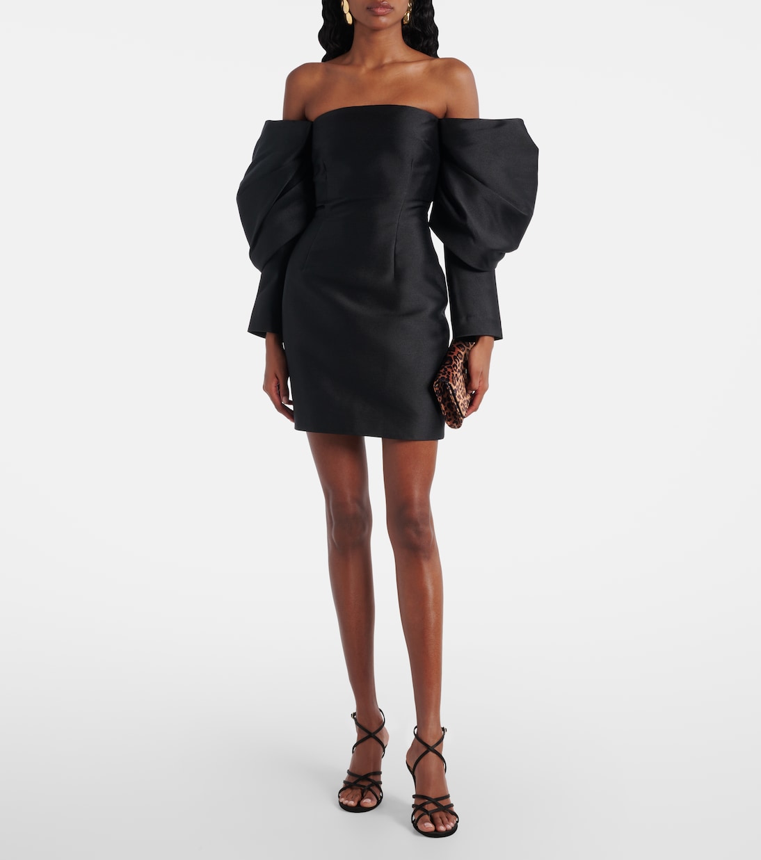 Vestido corto Freja de satén | Solace London