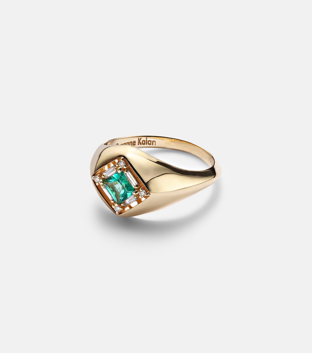 Bague Signet Mini en or 18 ct, émeraudes et diamants | Suzanne Kalan